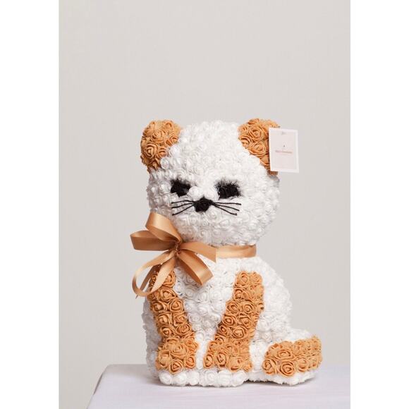 Handmade By Me Kitty From Roses Floral  White Cat With Golden Bow - Picture 1 of 5